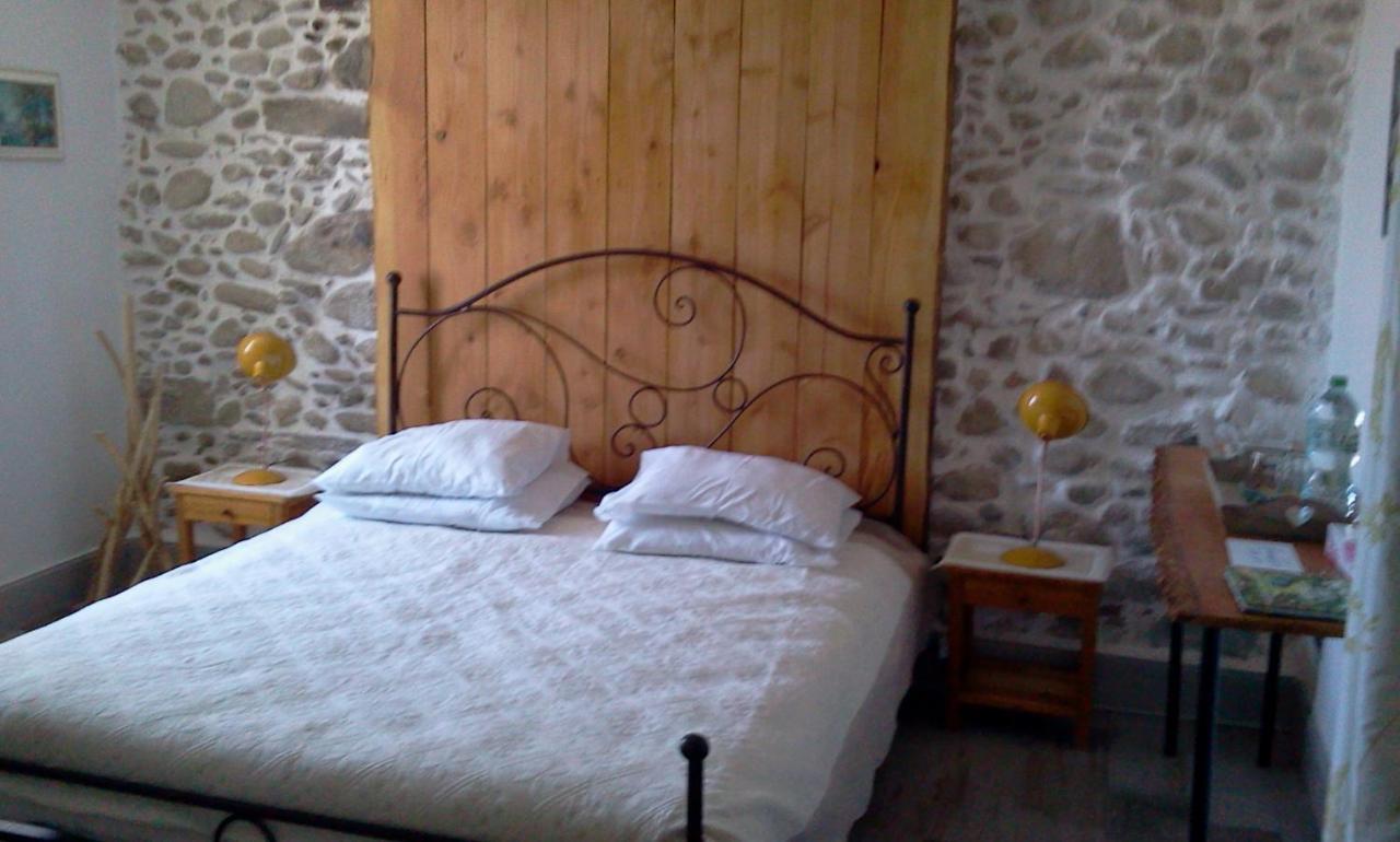 Maison De Ville Au Pied De La Montagne Noire 马扎梅 外观 照片
