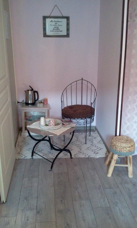 Maison De Ville Au Pied De La Montagne Noire 马扎梅 外观 照片