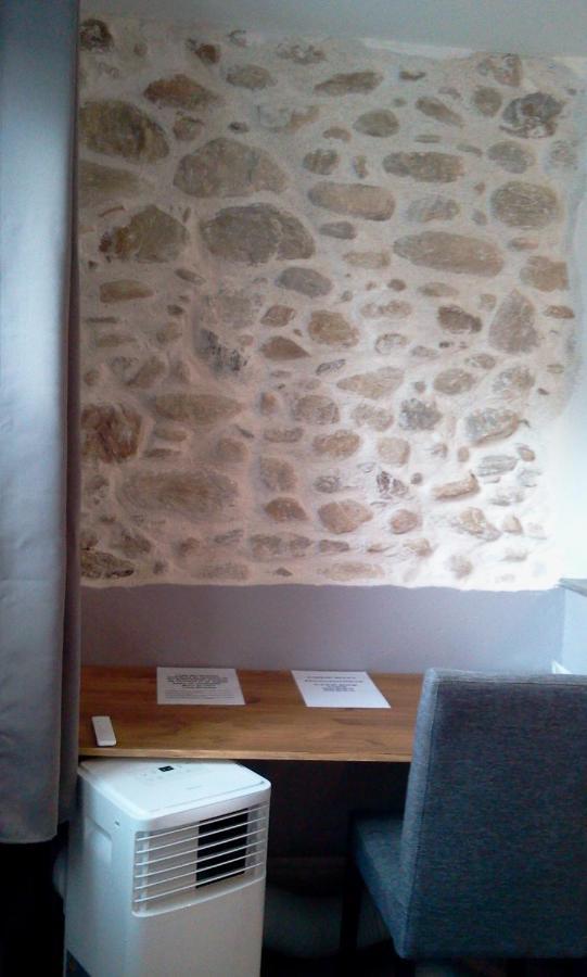 Maison De Ville Au Pied De La Montagne Noire 马扎梅 外观 照片