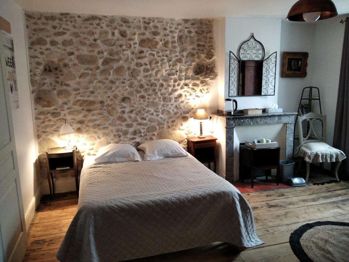 Maison De Ville Au Pied De La Montagne Noire 马扎梅 外观 照片